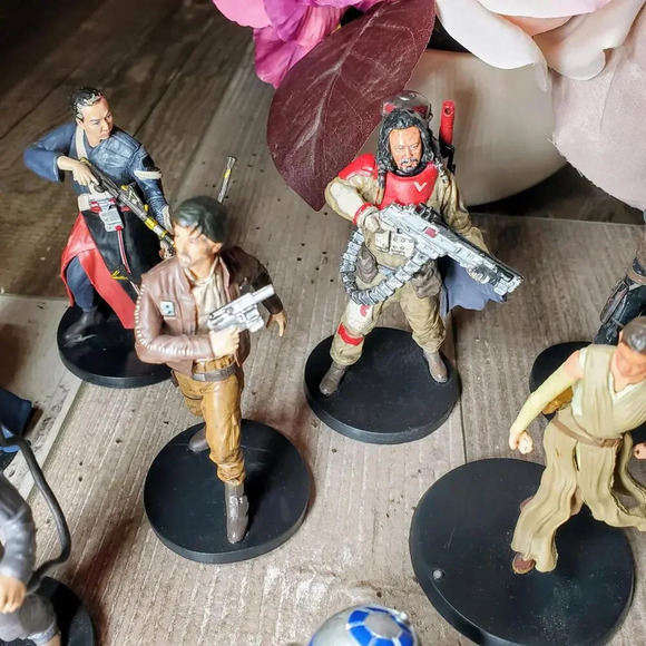 Disney Star Wars Figures Figurines Cake Topper Bundle 11 Pieces EUC - Picture 9 of 16